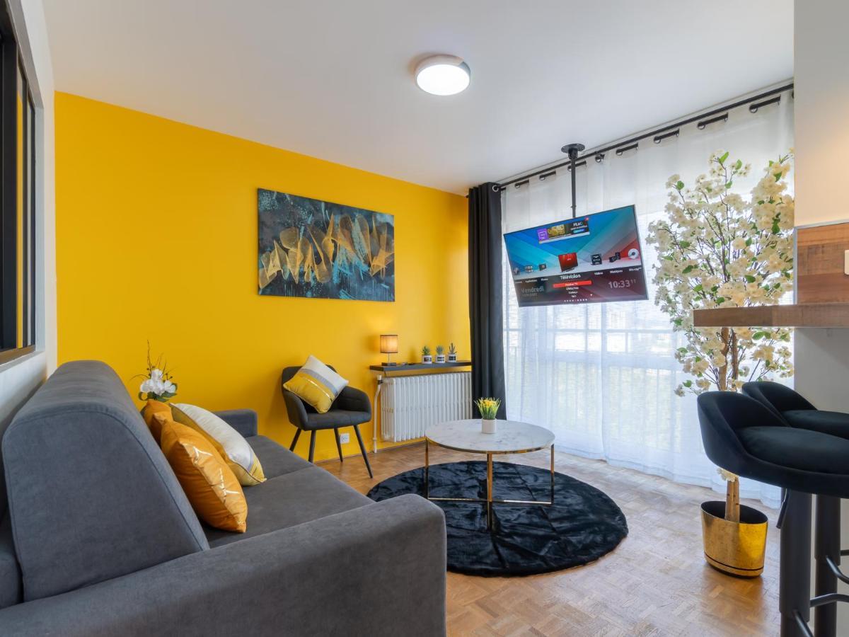 Le Celeste - Hypercentre Parking Et Netflix Gratuits Proche Tramway Et Parc De La Tete D'or Apartment Villeurbanne